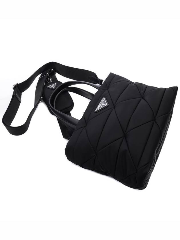 Triangle Logo Re-Nylon Padded Tote Bag Black - PRADA - BALAAN 6