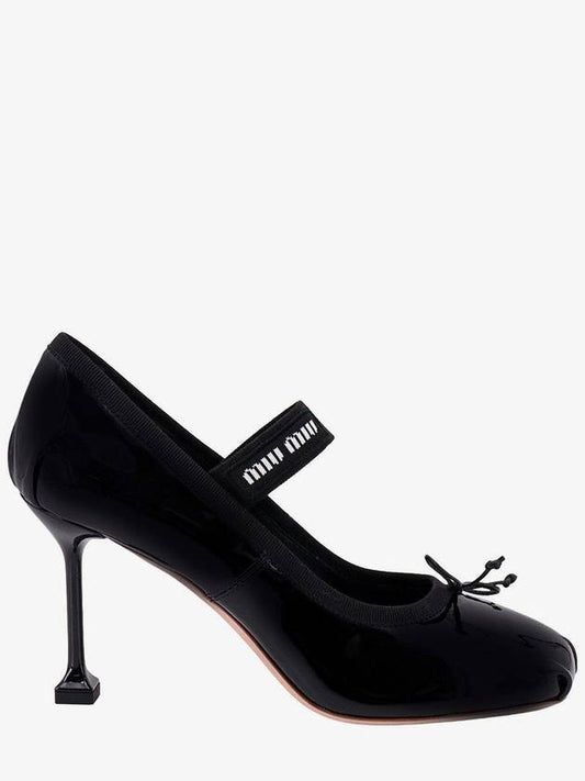 Patent Stretched Strap Leather Pumps Black - MIU MIU - BALAAN 1