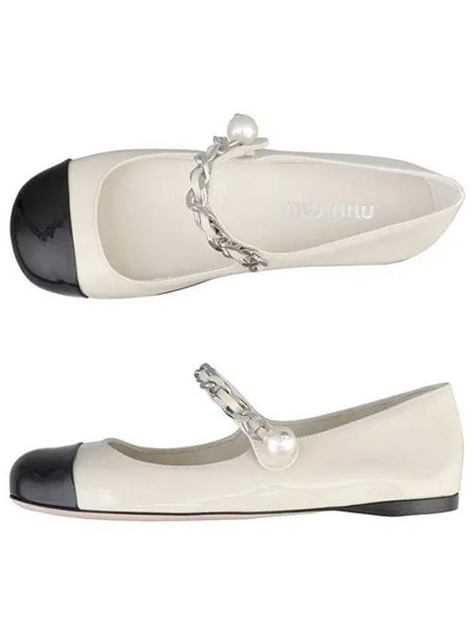 Patent Leather Ballerina Ivory - MIU MIU - BALAAN 2