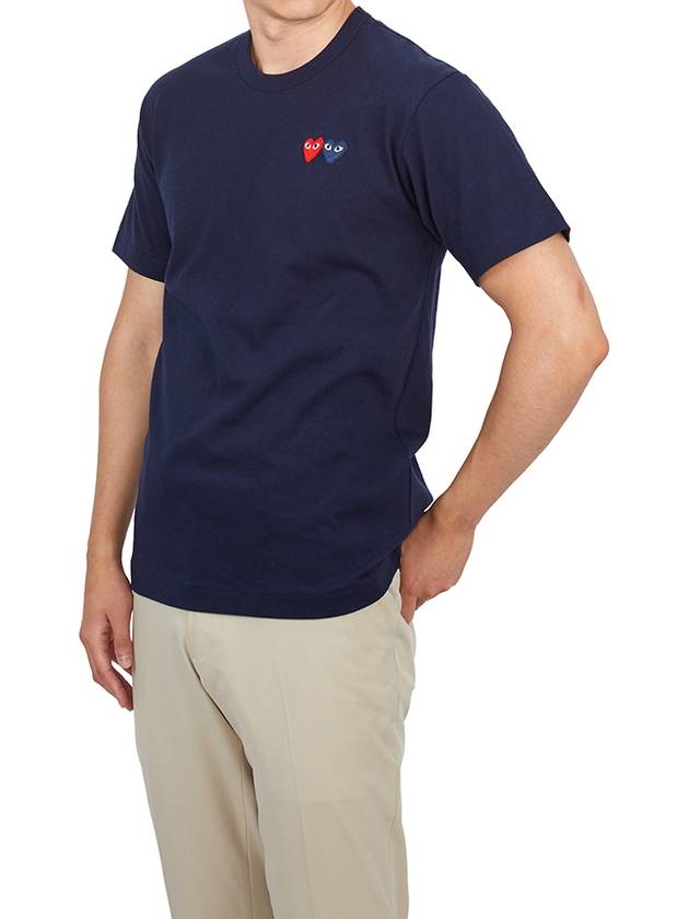 Comme des Gar ons Double Wappen Men s Short Sleeve T Shirt AZ T226 051 2 - COMME DES GARCONS PLAY - BALAAN 4