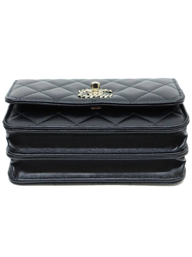 Really clean 23 Year Shinsegae Purchase Trendy CC Mini Cross Bag A - CHANEL - BALAAN 8