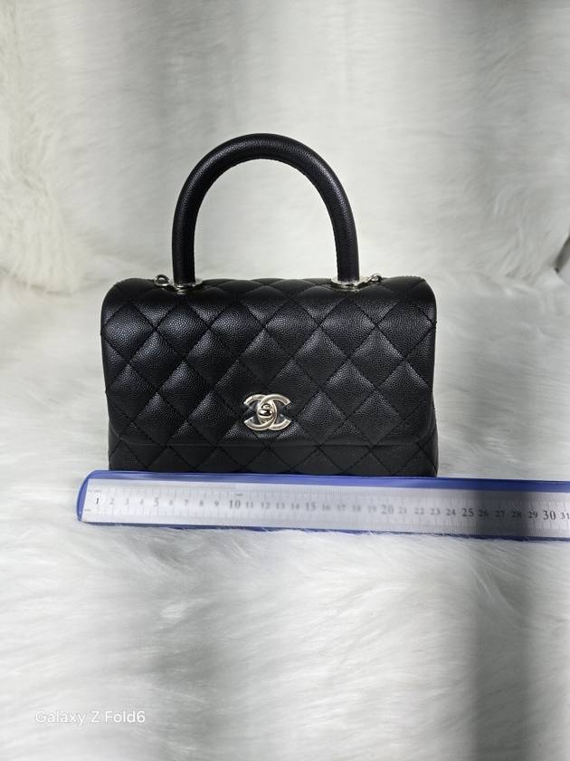 Coco Handle Caviar Gold Small Tote Bag Black - CHANEL - BALAAN 10