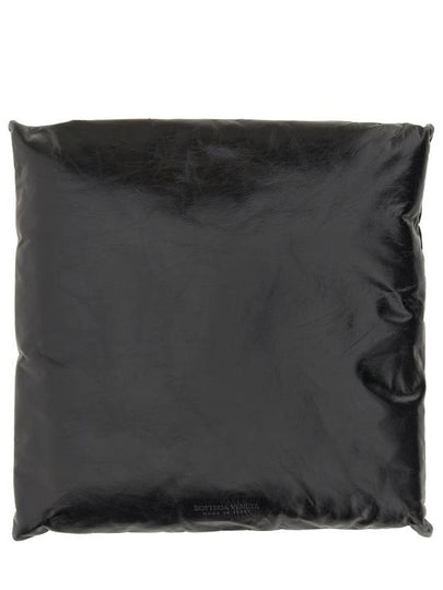 Pillow Leather Clutch Bag Black - BOTTEGA VENETA - BALAAN 2