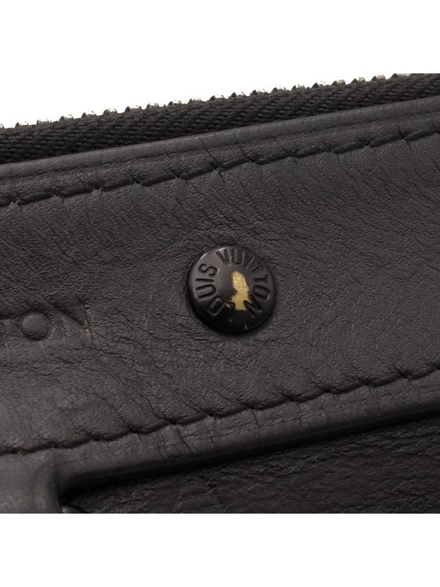 Monogram Shadow Calfskin Pochette Clutch - LOUIS VUITTON - BALAAN 5