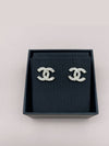 Classic CC Logo Pearl Earrings Earrings Gold A64766 - CHANEL - BALAAN 4