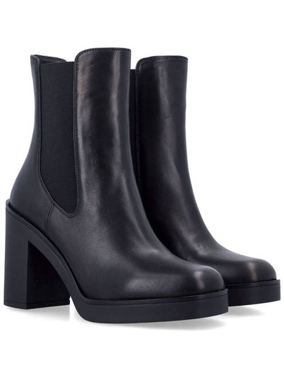 Bethenny 80 Chelsea bootie - STUART WEITZMAN - BALAAN 2