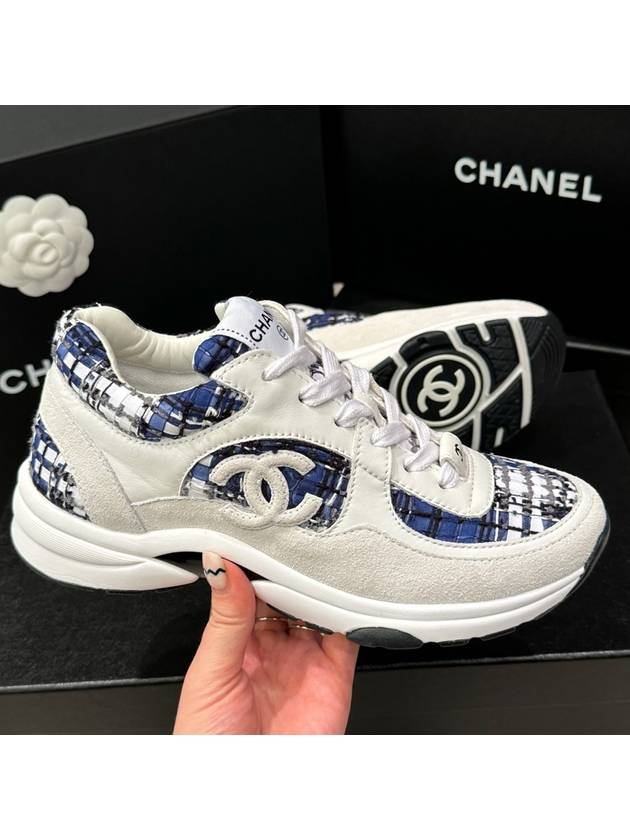 Women's Cruise Sneakers Tweed Blue Check - CHANEL - BALAAN 2