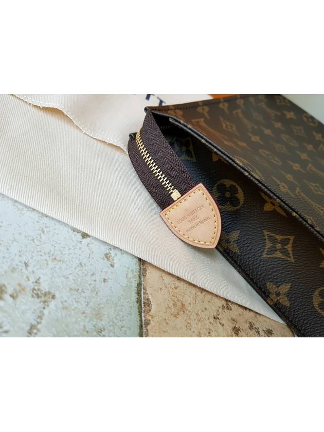 Unused toiletry 26 pouch clutch - LOUIS VUITTON - BALAAN 4