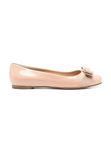 Ferragamo Women s Barina Ballerina Flats Beige 753657 - SALVATORE FERRAGAMO - BALAAN 1