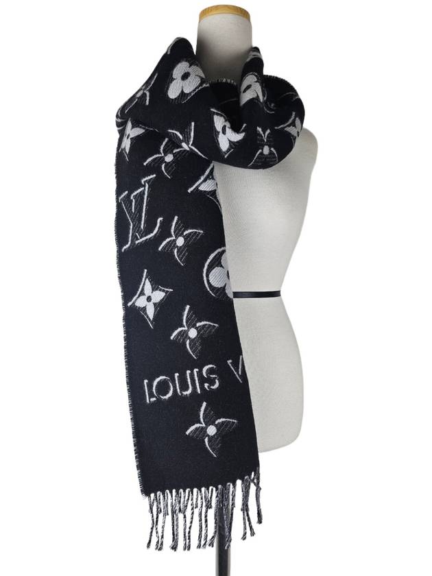 LV Essential Monogram Shine Wool Scarf Black - LOUIS VUITTON - BALAAN 3