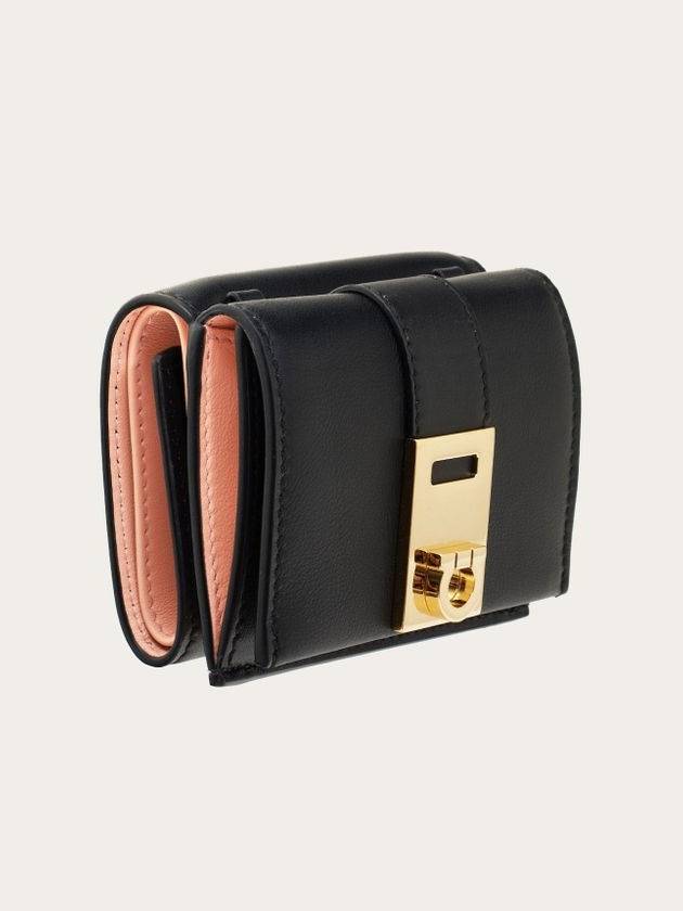 Hug Chain Leather Cald Wallet Black - SALVATORE FERRAGAMO - BALAAN 3