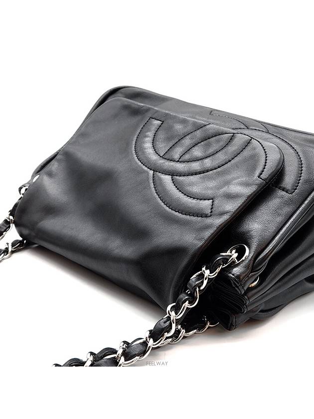 Timeless CC Accordion Chain Shoulder Bag L933429 - CHANEL - BALAAN 6