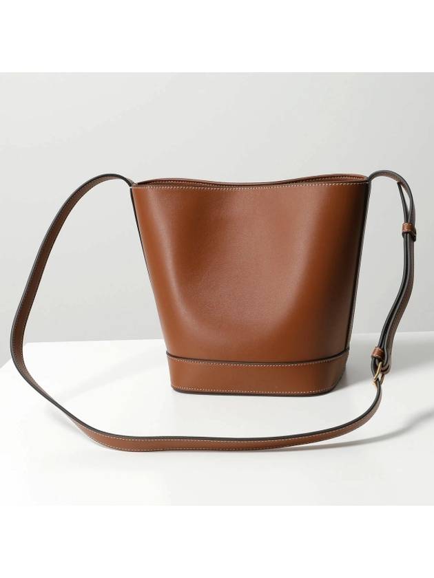 Coeur Triomphe Calfskin Small Bucket Bag Tan - CELINE - BALAAN 4