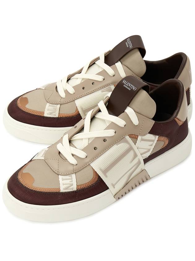 Logo Band Low-Top Sneakers Brown - VALENTINO - BALAAN 2