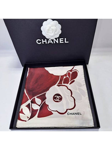 Women's Silk Camellia Scarf AA843B08906NJ788 - CHANEL - BALAAN 1