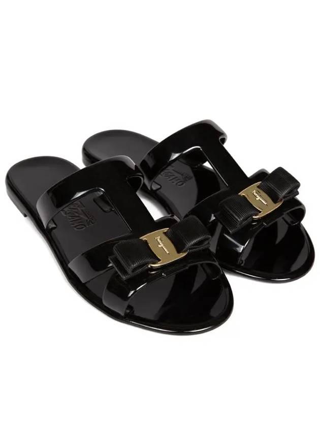 Lylia Sandals Black - SALVATORE FERRAGAMO - BALAAN 2