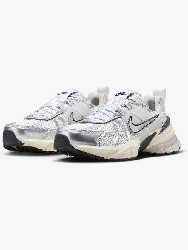 V2K Run Low Top Sneakers Summit White Metallic Silver - NIKE - BALAAN 6