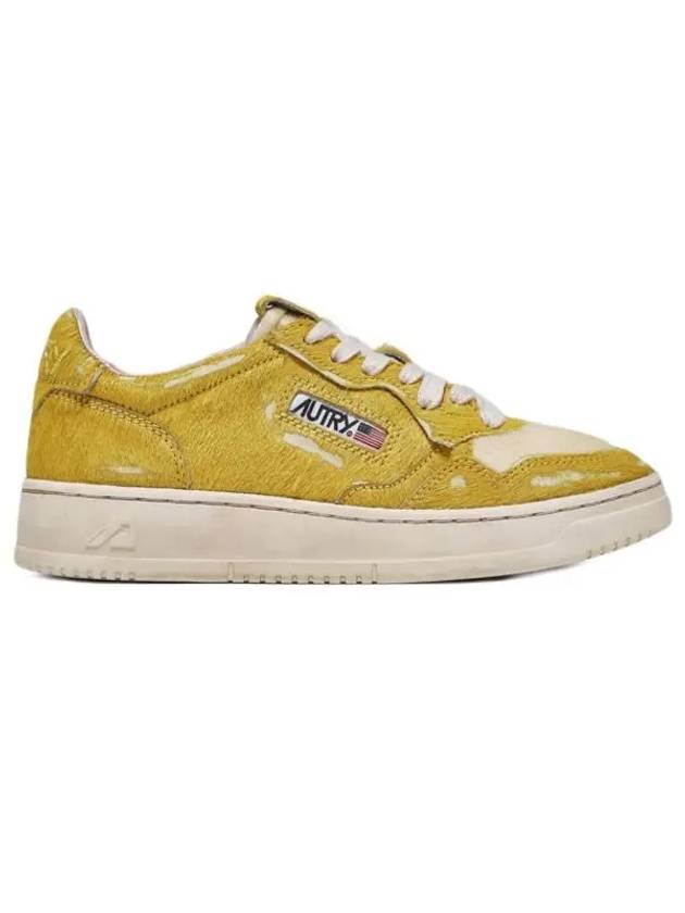 Medalist Pony Skin Low Top Sneakers Yellow - AUTRY - BALAAN 2