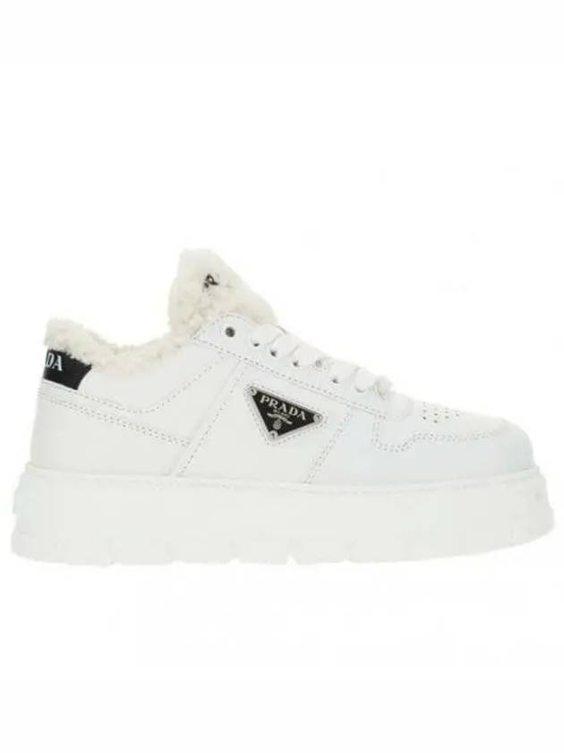 23FW 1E947M Triangle Logo Leather Shearling Sneakers 1E947M 3LE 1008994 - PRADA - BALAAN 1