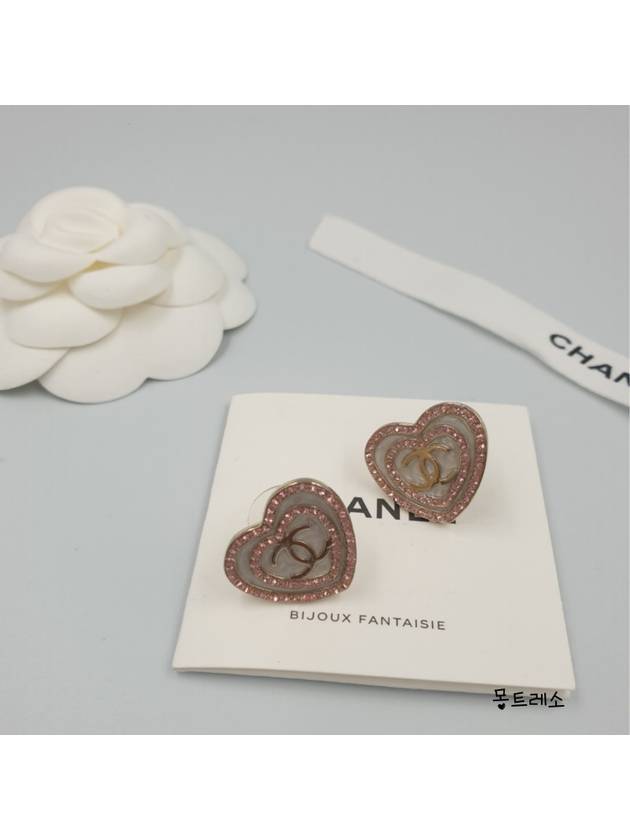 CC logo heart crystal mother of pearl earrings ABD343 - CHANEL - BALAAN 4