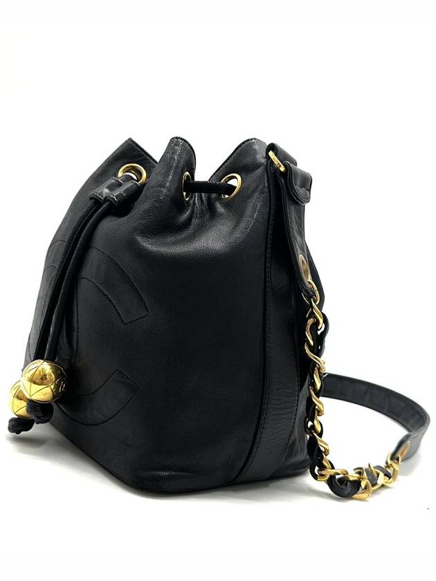 Lambskin timeless drawstring golden ball bucket bag cross - CHANEL - BALAAN 3