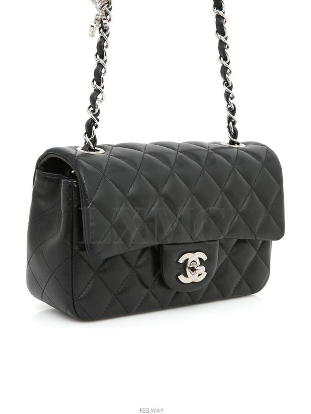 women cross bag - CHANEL - BALAAN 4