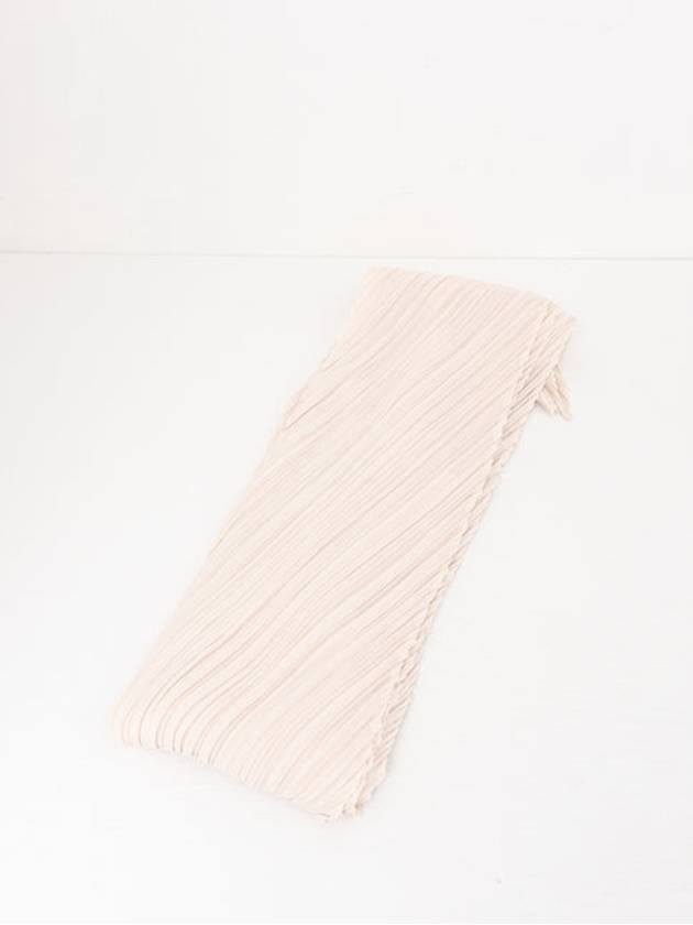 Pleats Basic Scarf Beige - ISSEY MIYAKE - BALAAN 2