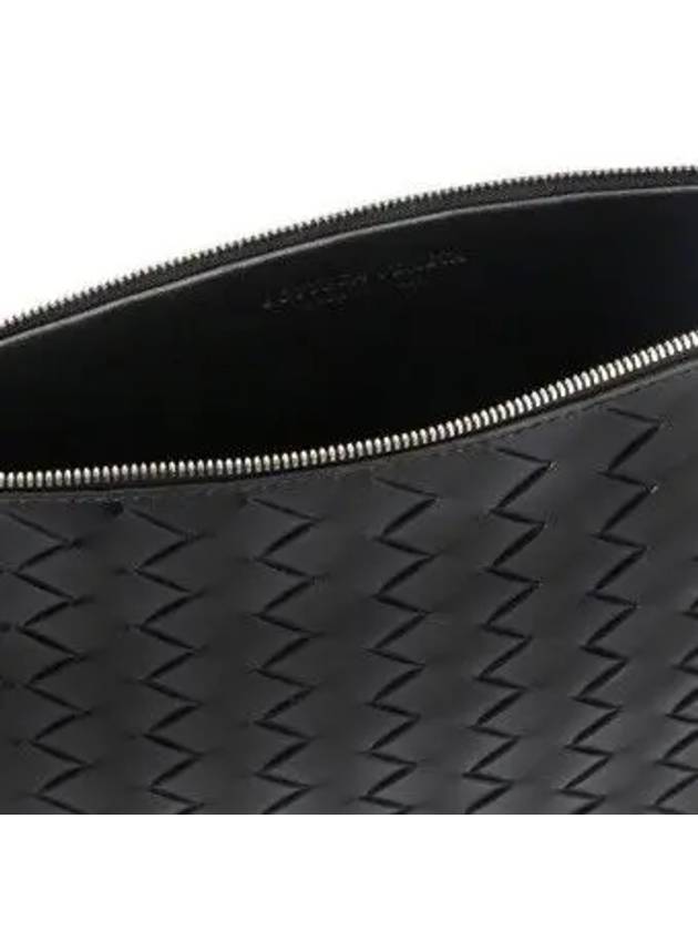 Intrecciato Medium Clutch Bag Black - BOTTEGA VENETA - BALAAN 3