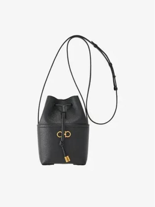 Gancini Mini Bucket Bag Black - SALVATORE FERRAGAMO - BALAAN 2