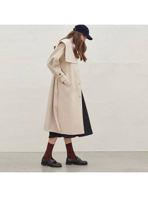 Women's Sailor Collar Handmade Oversized Coat Oatmeal - MITTE - BALAAN 3