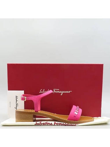 Ferragamo 01R523 Tremiti Gancini Chain Logo Pink Suede Ankle Strap Women s Sandals - SALVATORE FERRAGAMO - BALAAN 1