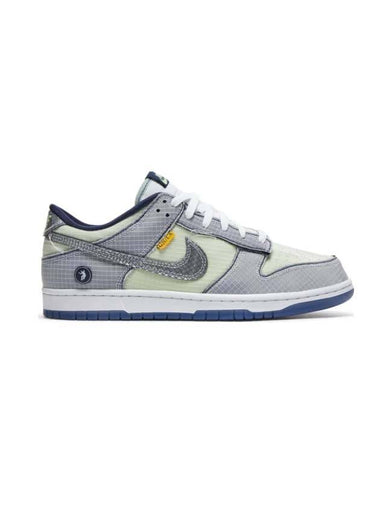 Dunk Low Passport Pack Pistachio Low Top Sneakers - NIKE - BALAAN 1