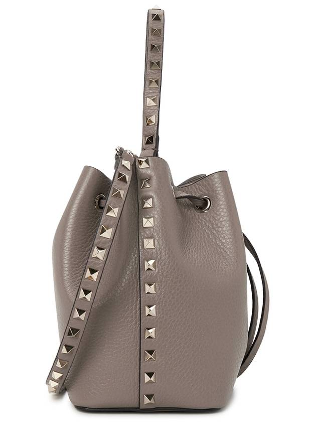 B0L31VSF NB9 Women s Tote and Shoulder Bag Bucket - VALENTINO - BALAAN 3