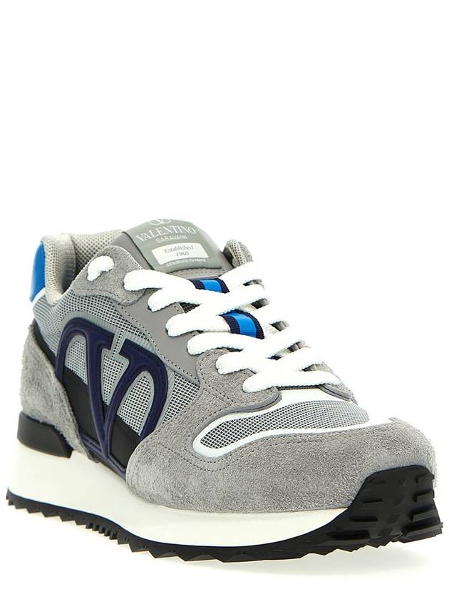 Valentino Garavani Valentino Garavani 'Vlogo Pace' Sneakers - VALENTINO - BALAAN 2