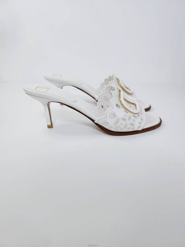 Used luxury goods DHLUX V logo white women s sandals 37 235 - VALENTINO - BALAAN 6