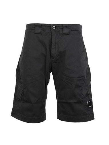 Men's Lens Wappen Bermuda Cargo Shorts Black - CP COMPANY - BALAAN 1