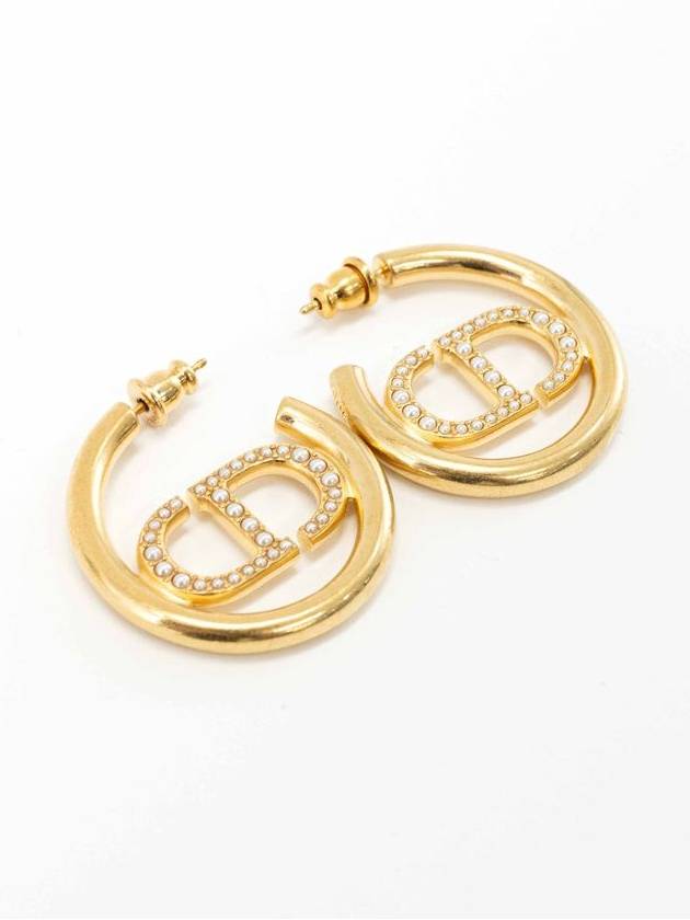 30 Montaigne earrings gold-finish metal and white resin pearls - DIOR - BALAAN 3