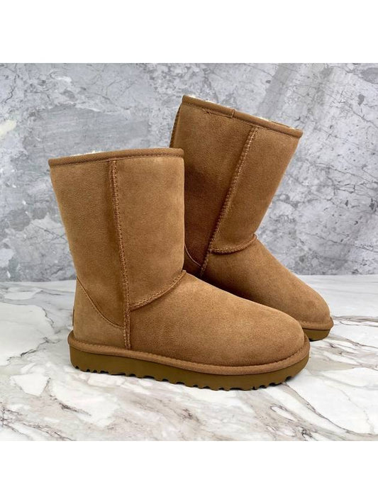 Classic Shorts 2 Winter Boots Chestnut - UGG - BALAAN 2