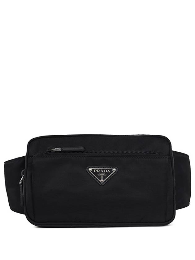 Black Triangle Logo Re Nylon Belt Bag 2VL977 2DMG F0002 00451 - PRADA - BALAAN 1