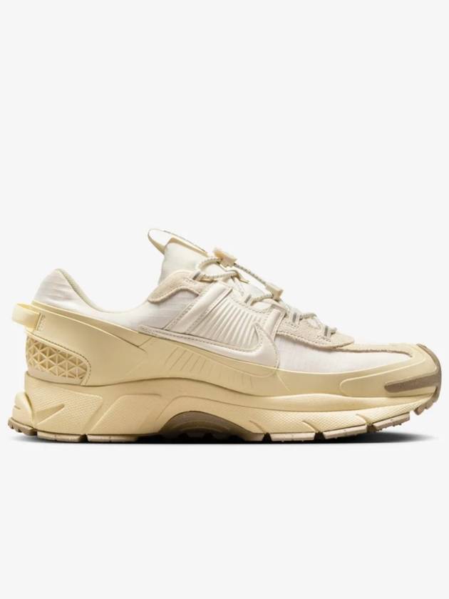 Zoom Vomero Roam Low Top Sneakers Pale Ivory - NIKE - BALAAN 4