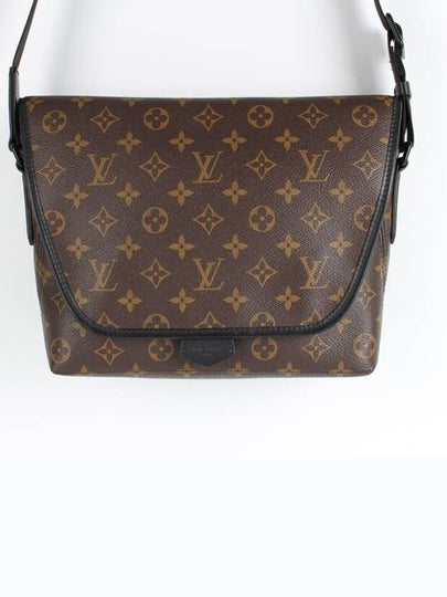 magnetic messenger bag - LOUIS VUITTON - BALAAN 2