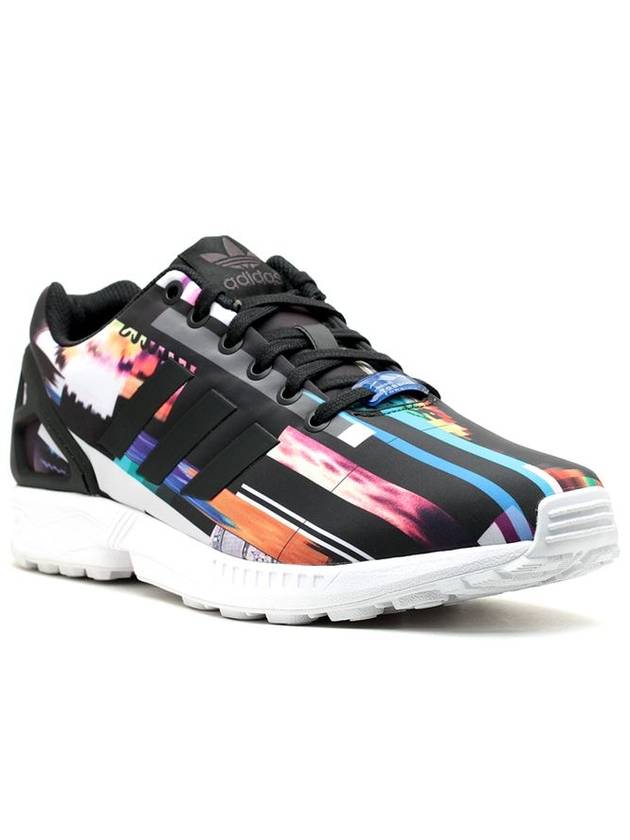 01-M19844-Original-ZX Flux-Cityscape - ADIDAS - BALAAN 6