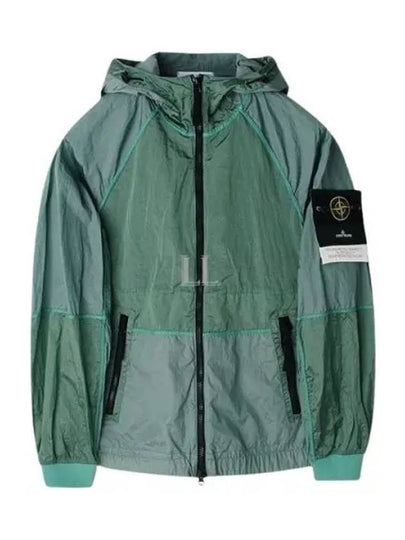 Nylon Metal Windbreaker Light Green - STONE ISLAND - BALAAN 2