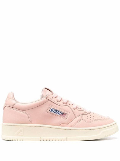 Women's Medalist Goatskin Low Top Sneakers Pink - AUTRY - BALAAN 2