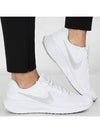 Revolution 7 Low Top Sneakers White - NIKE - BALAAN 2