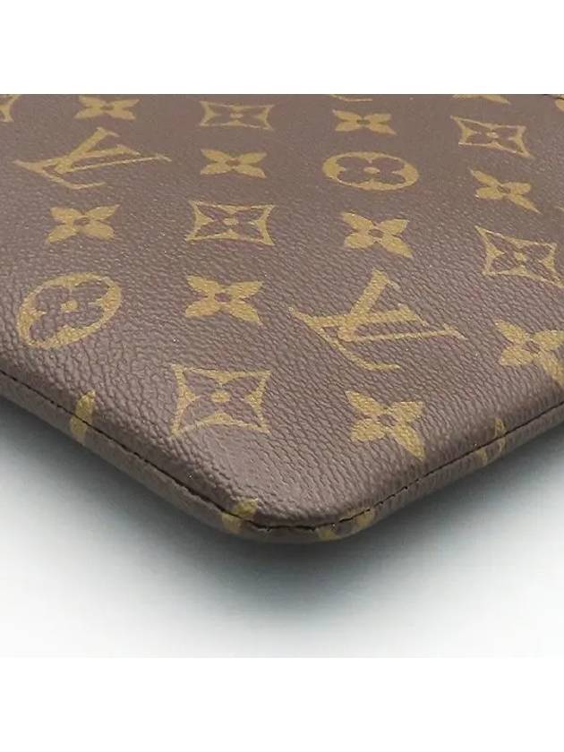 M62942 Monogram Canvas Daily Pouch and Clutch - LOUIS VUITTON - BALAAN 5