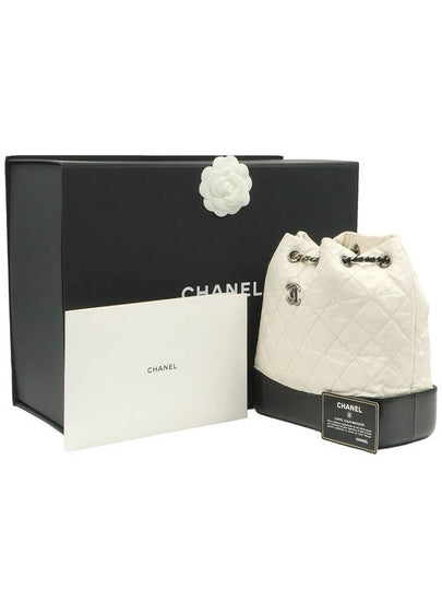 White Vintage Calfskin Gabrielle COCO Logo Small Chain Bucket Backpack 26th A94485 - CHANEL - BALAAN 2