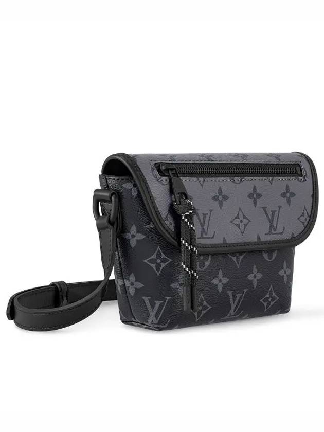 Pulse Wearable Wallet Cross Bag Black - LOUIS VUITTON - BALAAN 3