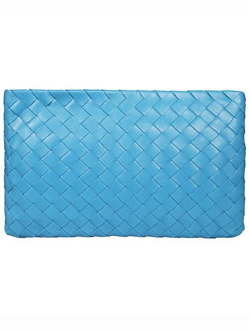 Intrecciato Medium Clutch Bag Blue - BOTTEGA VENETA - BALAAN.