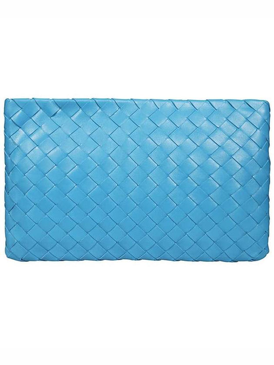 Intrecciato Medium Clutch Bag Blue - BOTTEGA VENETA - BALAAN.
